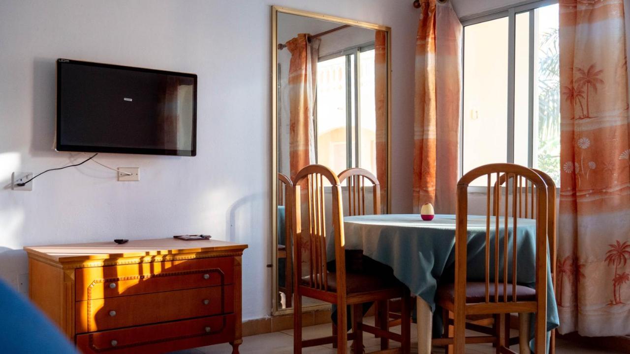Cape Point Hotel Bakau Dış mekan fotoğraf