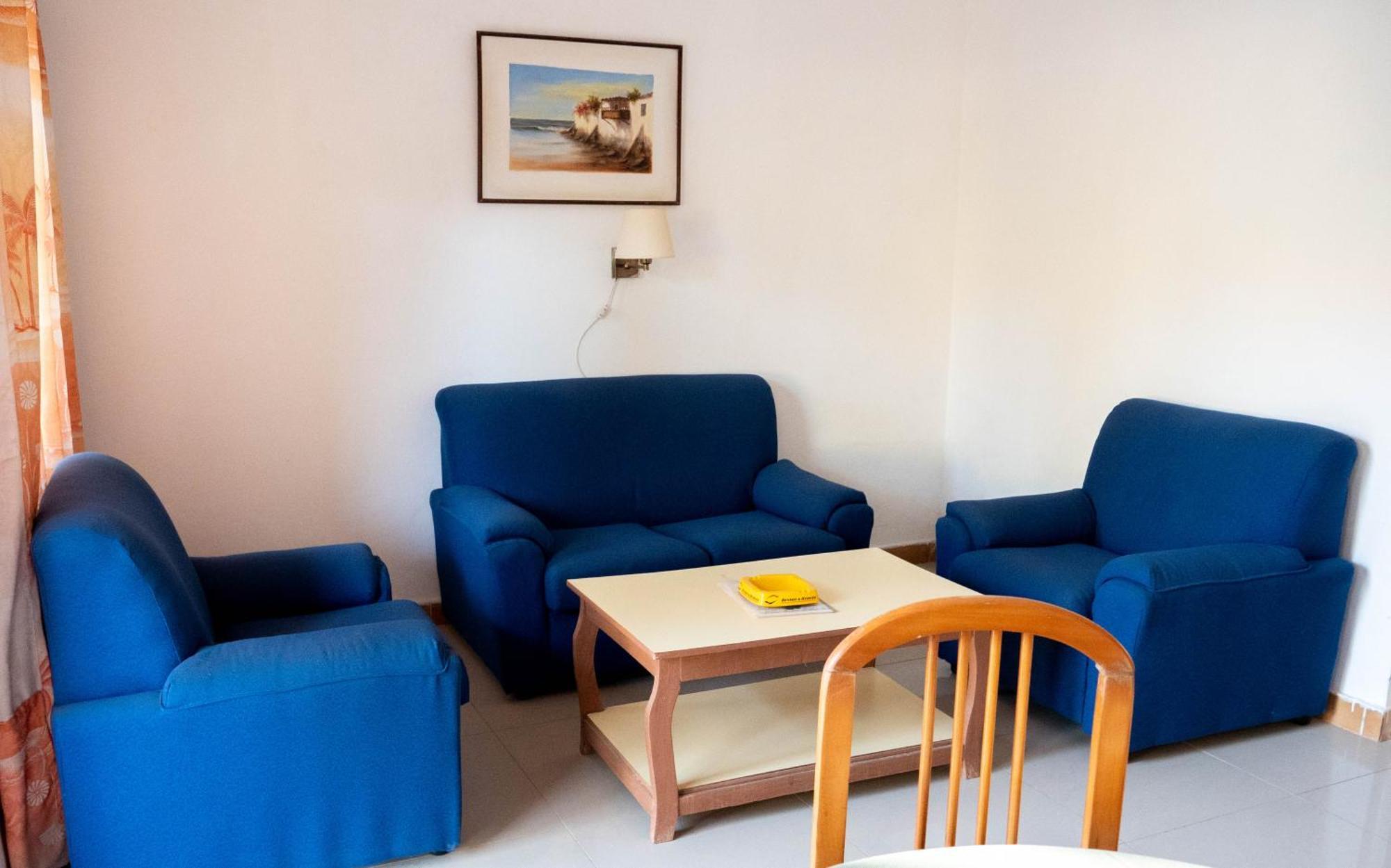 Cape Point Hotel Bakau Dış mekan fotoğraf