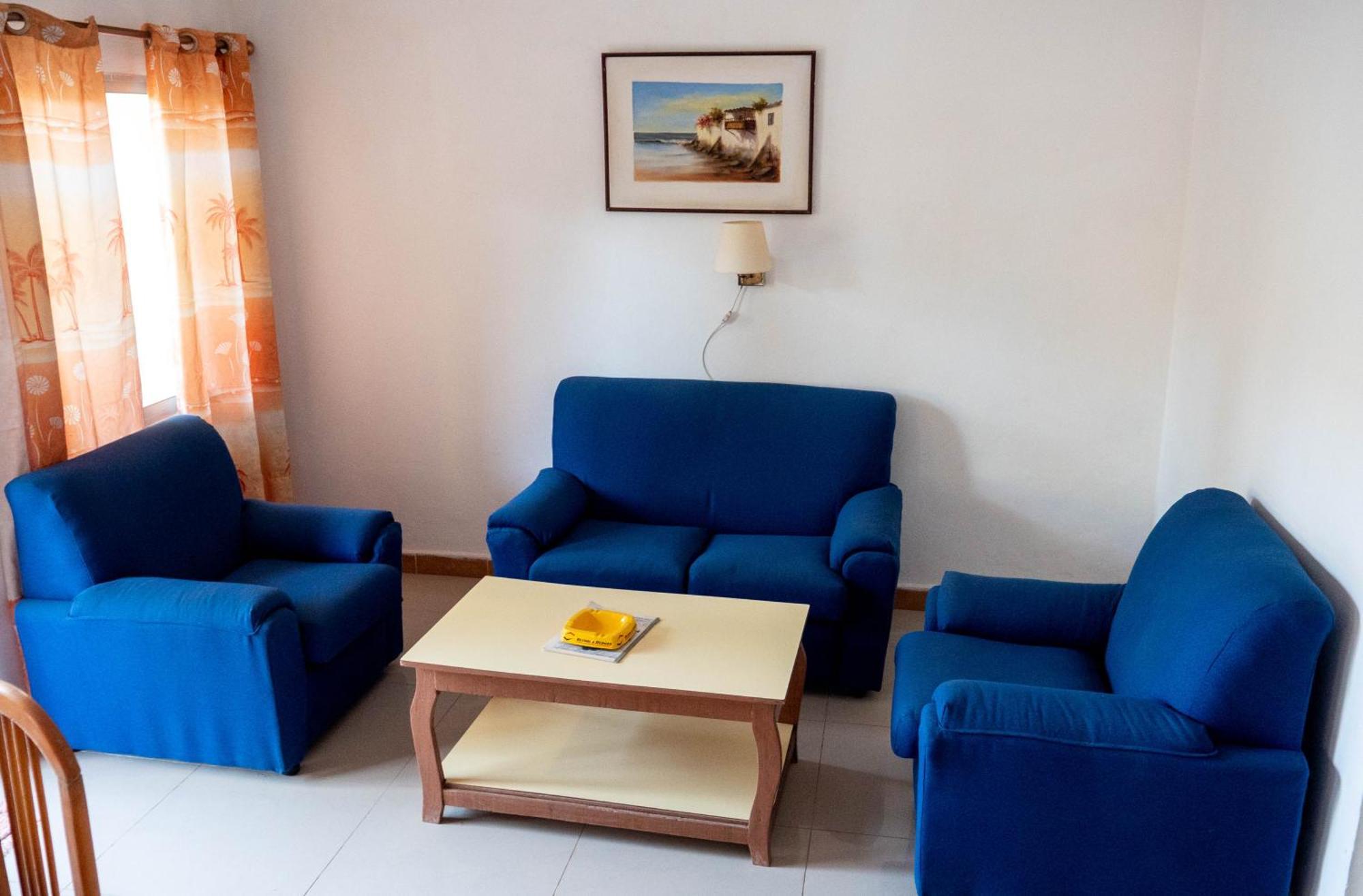 Cape Point Hotel Bakau Dış mekan fotoğraf